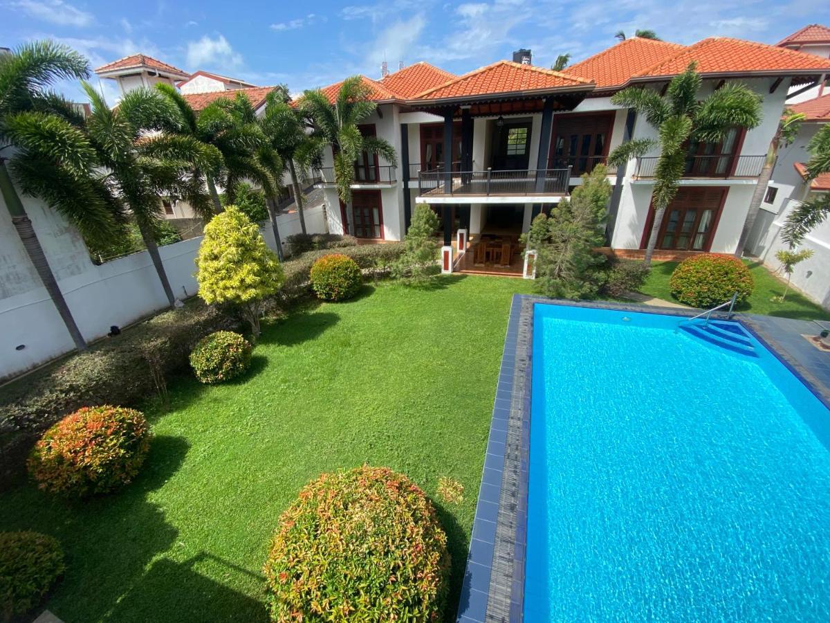 Christima Residence Negombo Extérieur photo
